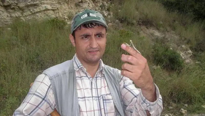 Bilim Adamı Keşfettiği Böcek Türüne Eşinin İsmini Verdi, Tepkiler Büyüdü!