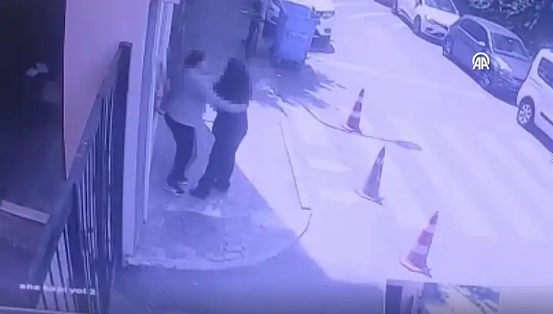 İstanbul Lise Tuvaletinde Şok Eden Olay: Öğrenciler Ne Yaşadı?