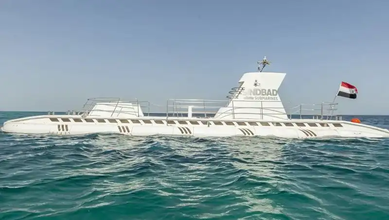 Kızıldeniz'de Turist Taşıyan Denizaltı Faciası: 44 Kişi Hayatını Kaybetti