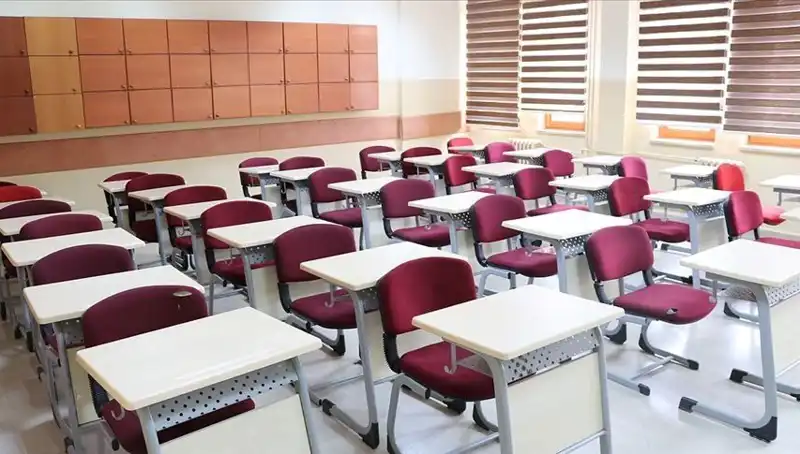 MEB, Dokuz Özel Okulun Ruhsatını İptal Etti: Ayrıntılar ve Etkileri