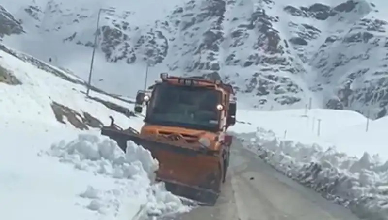 Kar Engeli Aşıldı: Beş Ay Sonra Açılan Yol, Ziyaretçilerini Bekliyor