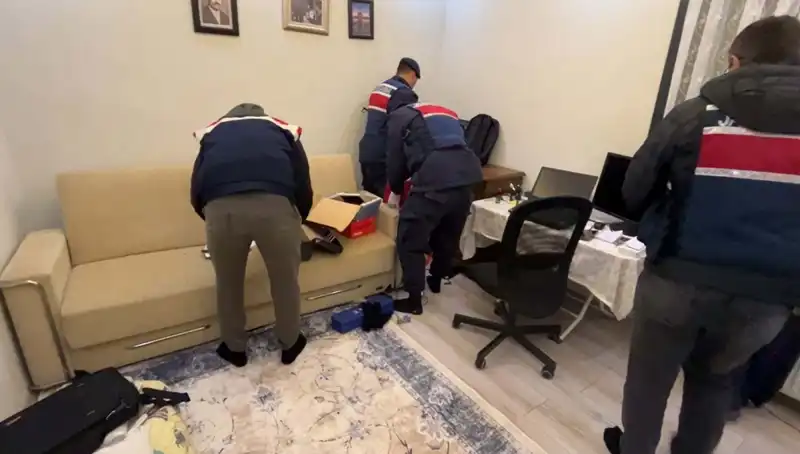Türkiye genelinde DHKP-C'ye büyük operasyon: 30 kişi gözaltına alındı