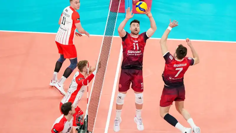 Ziraat Bankkart Voleybol Takımı CEV Kupası Finali İçin Sahaya Çıkıyor