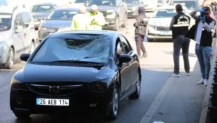 Polis Kimlik Sordu, Genç Adam Köprüden Atlarken Şok Anlar Yaşandı