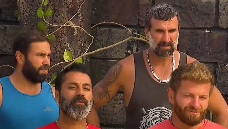 Survivor'da Şok Veda: Birleşme Hayalleri Yıkıldı!