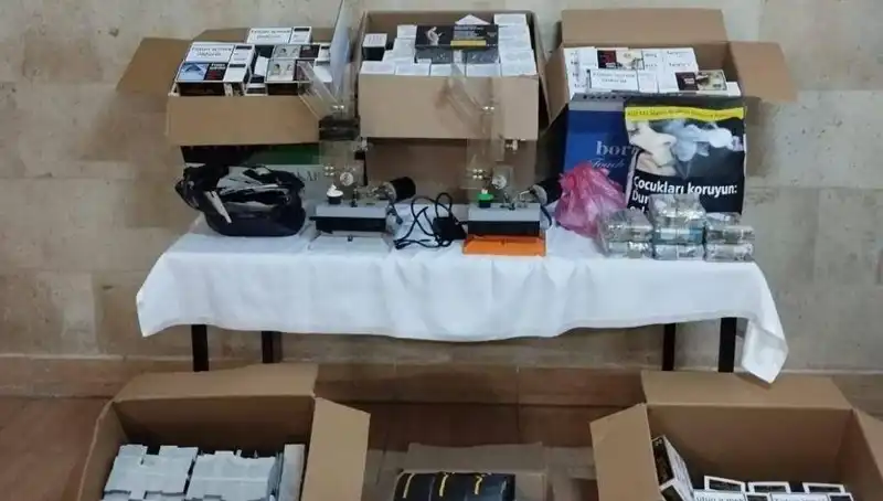 Binlerce Makaron Ele Geçirildi: İkimizin Ortasında Sıcak Tartışmalar