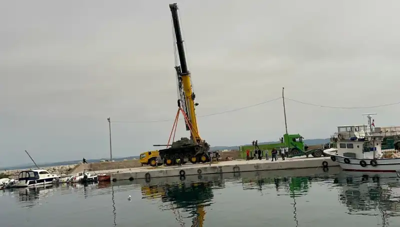 Saros Körfezi'nde Dev Proje: Tank Batırılması ile Ekosistem Yenilenecek mi?