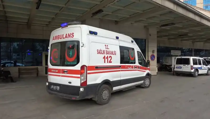 Bir Kadın İlişkisindeki Çatışmayı Kanlı Bir Şekilde Çözmeyi Denedi
