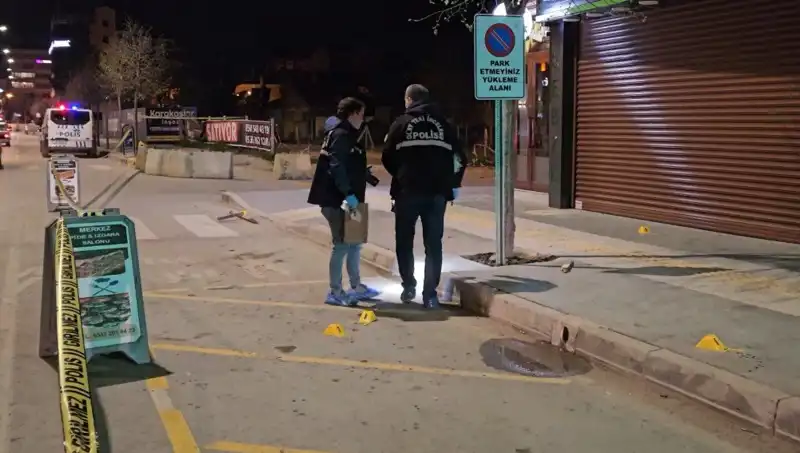 Pideci Dükkanında Korkunç Kavga: Bir Ölü, Üç Yaralı