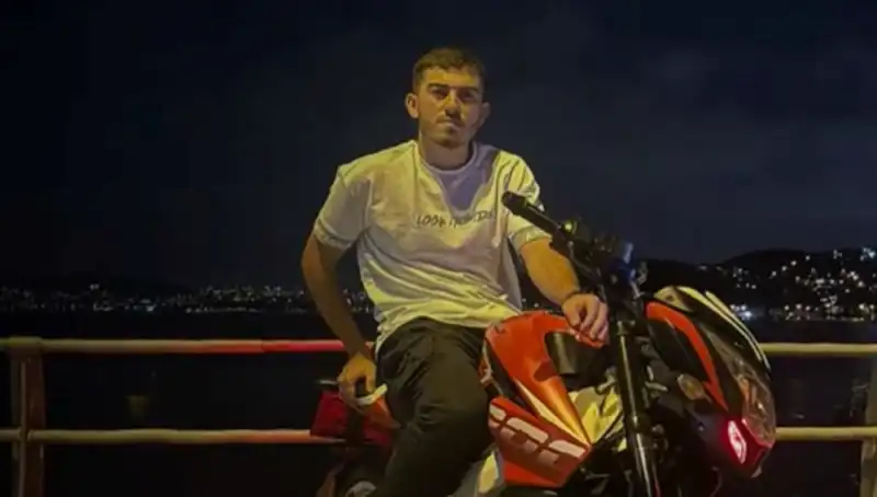 Gece Yarısı Korkunç Kaza: Göktürk'te Genç Kerim Hayatını Kaybetti