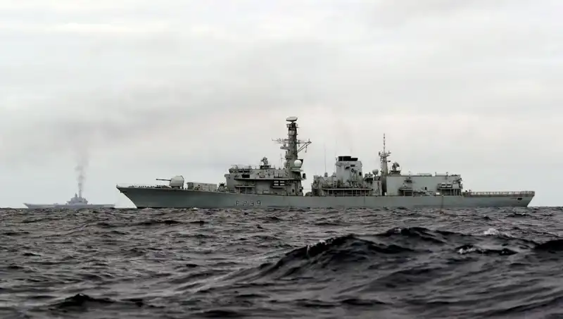 Rusya’nın Tek Uçak Gemisi Karşı Karşıya Korkutucu Bir Tehdit ile