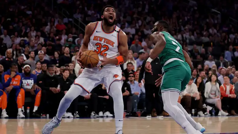 New York Knicks, Doğu Konferansı Finaline Yükselerek Tarih Yazdı!