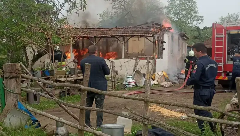 Elektrik Kontağından Yangın: Evde Yaşanan Korku Dolu Anlar