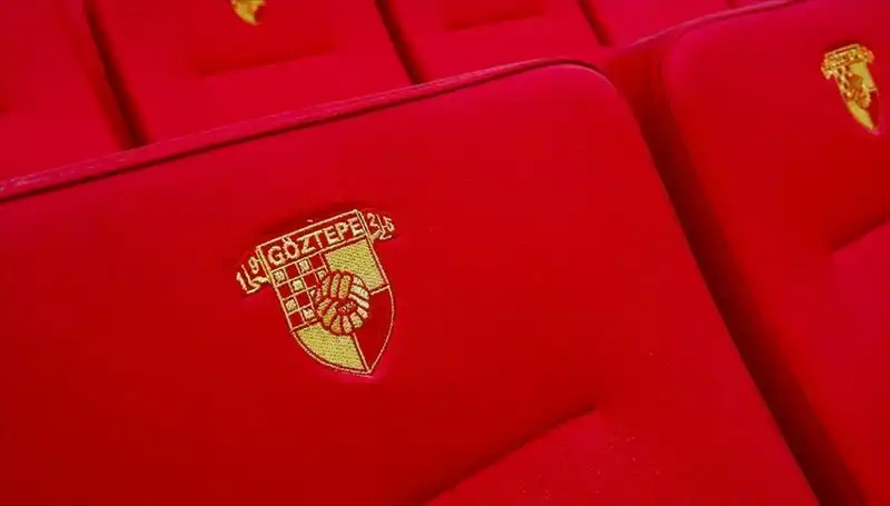 Göztepe’de Transfer Hareketliliği: Junior Olaitan ile Anlaşma Sağlandı