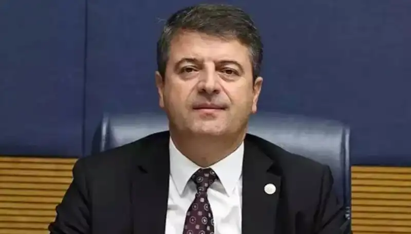 Adıyaman Belediye Başkanı Abdurrahman Tutdere Görevine Döndü, Şehirde Neler Olacak?