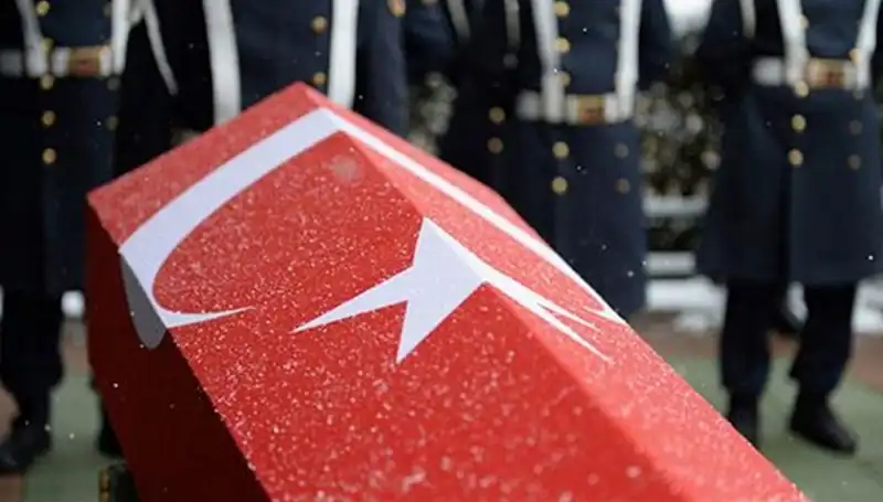 Pençe Kilit Operasyonu'nda Yaralanan Asker Şehit Oldu: Ülkemizde Derin Bir Yas Başladı