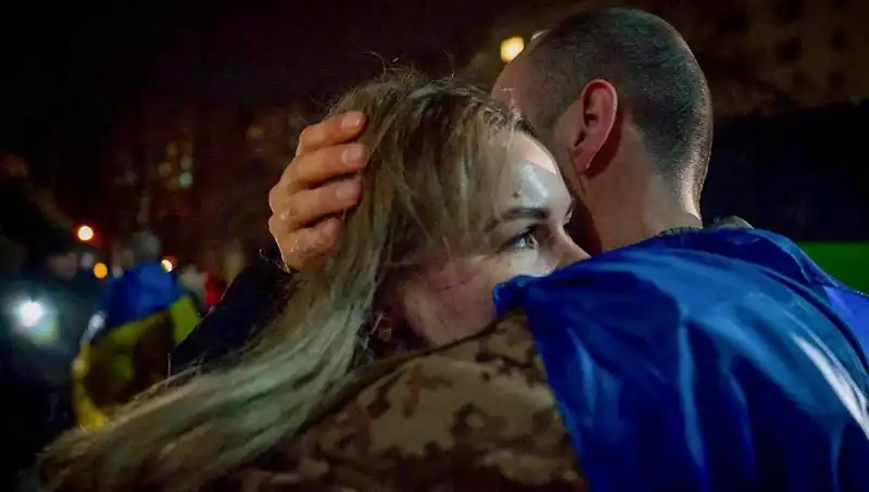 Ukrayna ve Rusya Arasında Gerilim Sırasında 175'er Savaş Esiri Takası