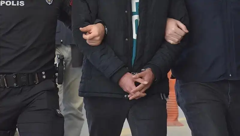 Samsun'da Çay Ocağında Uyuşturucu Satışı: Güvenlik Kameraları Her Şeyi Ortaya Çıkardı