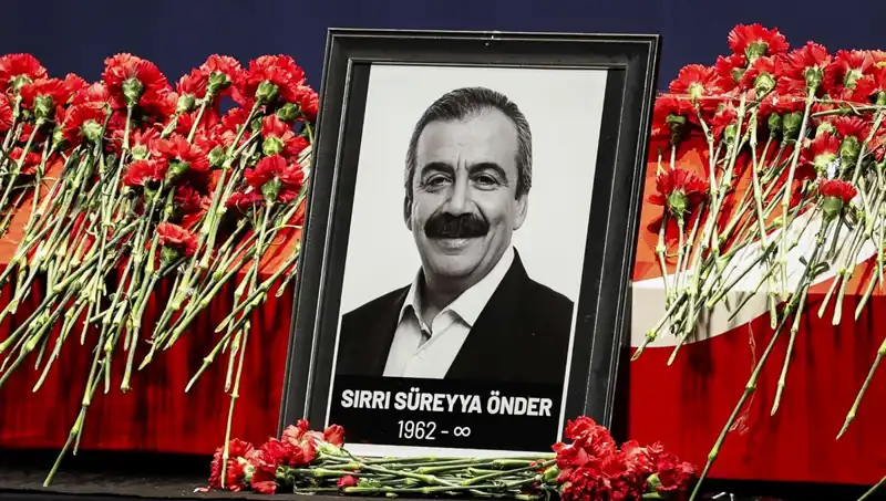 Meclis’te Sırrı Süreyya Önder İçin Anma Töreni Düzenlendi