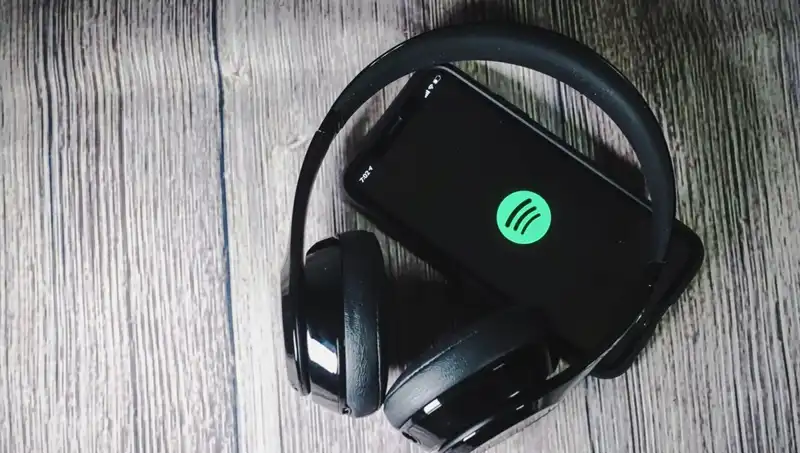 Spotify, Ölü Sanatçıların Sesini Yeniden Canlandırarak Yapay Zeka İle Müzik Dünyasını Değiştiriyor