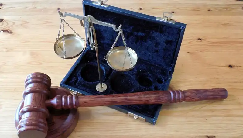 İrtikap Suçu Nedir? Anlamı ve Hukuki Boyutlarıyla İncelemesi