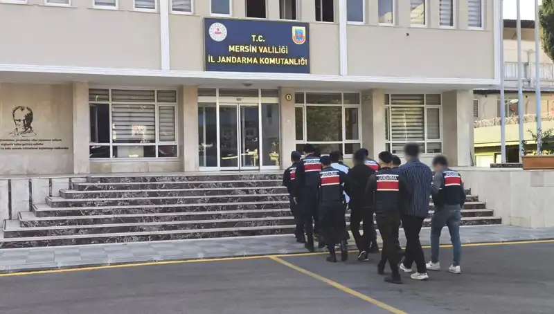 İstanbul'da Silahlı Gasp Çetesi Çökertildi: 7 Tutuklama Gerçekleşti