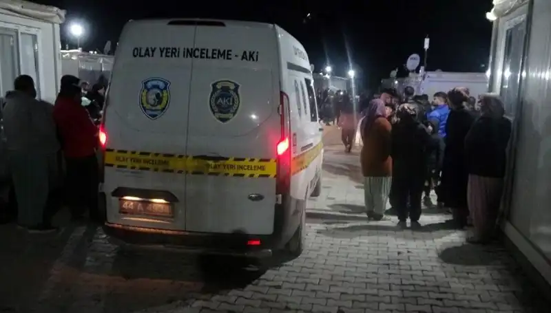 Husumet İki Aileyi Ayırmadı: Silahlı Kavga Bilboard'ı Kanlı Geçmişte Siliyoruz!