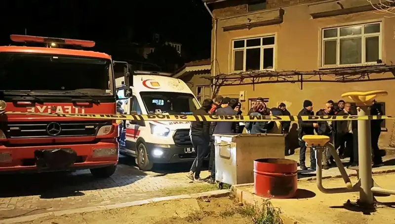 Yaşlı Adamın Yanmış Cansız Bedeni Ormanlık Alanda Bulundu