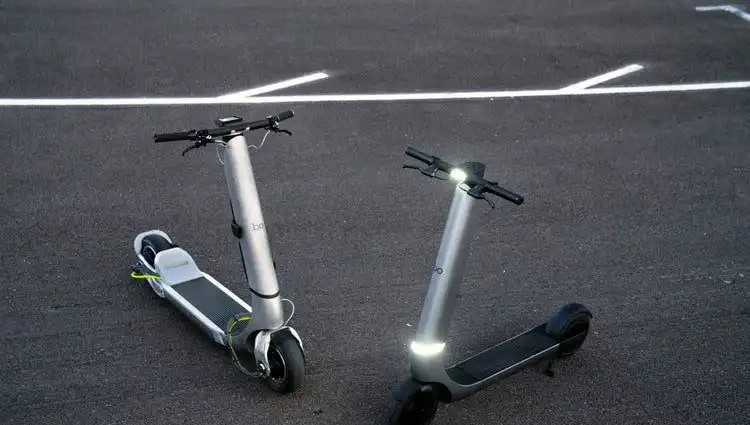 Elektrikli Scooter Reformu: Hızlı Ama Trafiğe Çıkması Yasak!