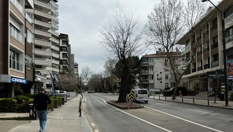 Kadıköy’de Sıkça Kazaya Sebep Olan Cadde Sorunları Gündemde