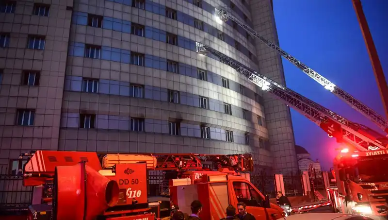 Yüksek Katlı Binalarda Yaşayanlar için İtfaiyecilerin Uyardığı Kritik Tehlike