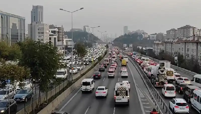 Trafik Haftası 2023: Bilinçli Sürücüler İçin Önemli Tarih