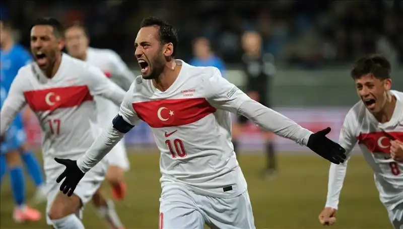 2025 Süper Lig Milli Ara Takvimi: Maç Aralarını Kaçırmayın!