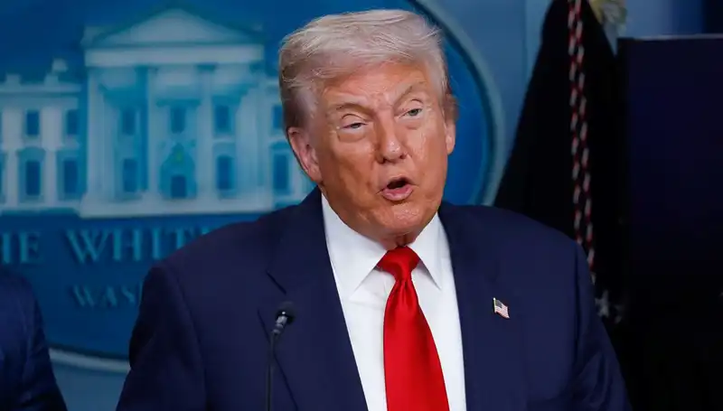 Trump Tarifeleriyle Bütçe Açığı 4 Trilyon Dolar Azalabilir!