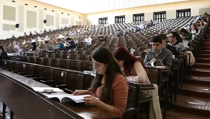 Üniversite Kayıtları İçin Acil Çağrı: Bugün Son Gün!