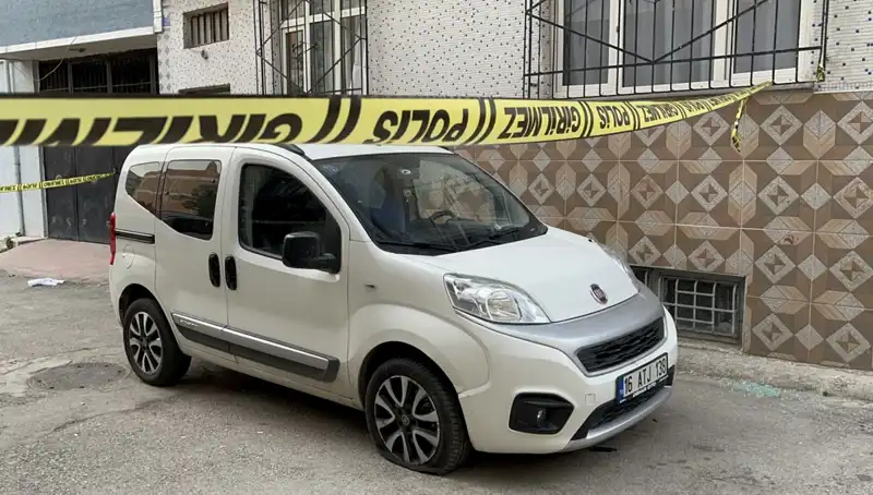 Bursa'da Silahlı Saldırı: Bir Kişi Yaralandı, Olay Yeri İnceleniyor