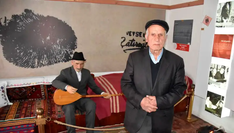Aşık Veysel'in Hayatı ve Sanatı: Bilinmeyen Dokunaklı Ayrıntılar