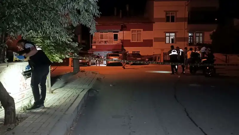 Karaman'da Korkunç Gecede Kız Arkadaşıyla Tartıştı: Kanlı Bir Olay!