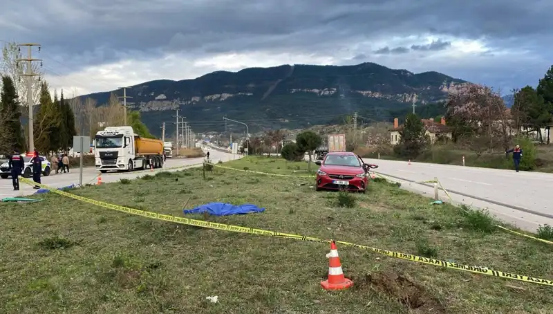 Karabük'te Faciaya Yol Açan Kaza: Aynı Aileden Dört Kişi Hayatını Kaybetti