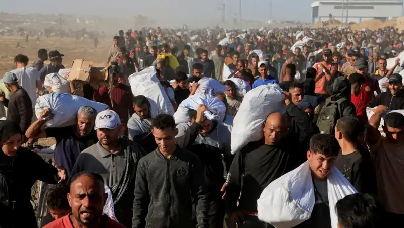 İsrail Ordusu Han Yunus’a Kuşatma: 15 Kilometrelik Stratejik Koridor Oluşturuldu