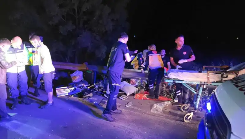 Minibüs Kazasında Savrulan Yolcuların Dramı: Hayatları Değişti