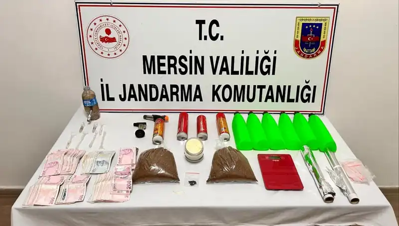 Mersin'de Uyuşturucu Ticareti Operasyonu: 5 Tutuklama Gerçekleşti
