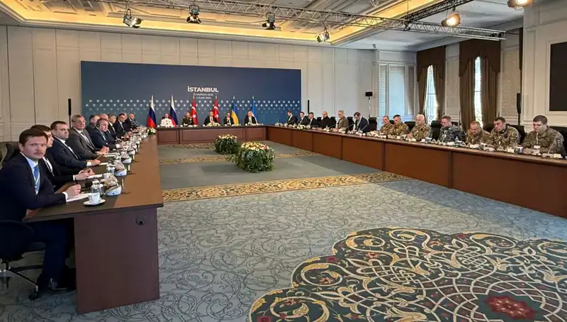 İstanbul'da Barış Zirvesi: Putin ve Trump'ın Stratejik Oyunları Ele Alındı