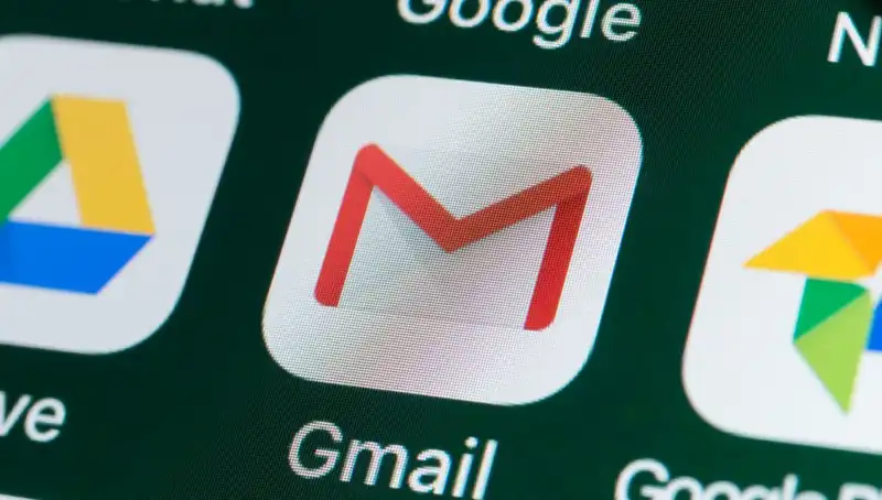 Gmail, Yapay Zeka Destekli Arama Özelliği ile Kullanıcı Deneyimini İyileştiriyor