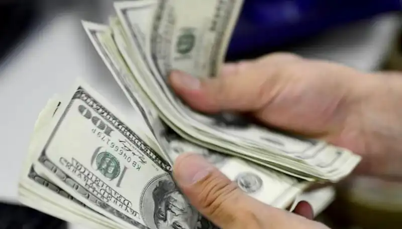 30 Nisan 2024 Dolar ve Euro Fiyatları: Son Durum Nedir?