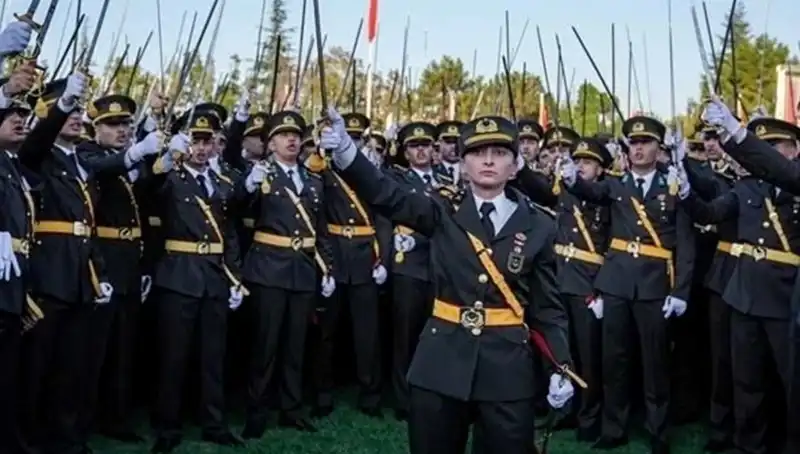 Kılıçlı Yeminde İkinci Emeklilik: Yeni Yüzler ve Fırsatlar