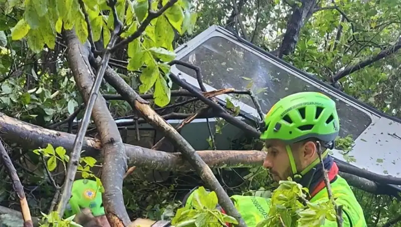 İtalya'da Teleferik Faciası: Dört Kişinin Ölümüne Neden Olan Trajik Olay