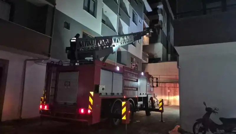 Uyuyakalan Çocuk, Mahallede Büyük Panik Yaratıyor