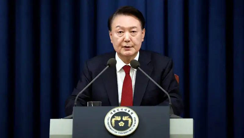 Güney Kore'nin Siyasi Sarsıntısı: Yoon Suk Yeol Görevden Alındı!