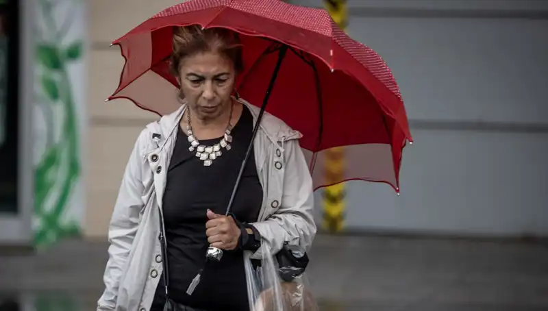 Ülke Genelinde Fırtına Alarmı: Meteoroloji'den Kritik Uyarılar Geldi